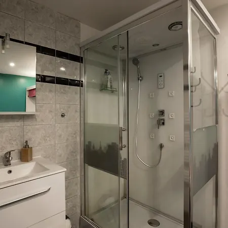 Au Son Des Cigales Apartamento Avinhão Exterior foto