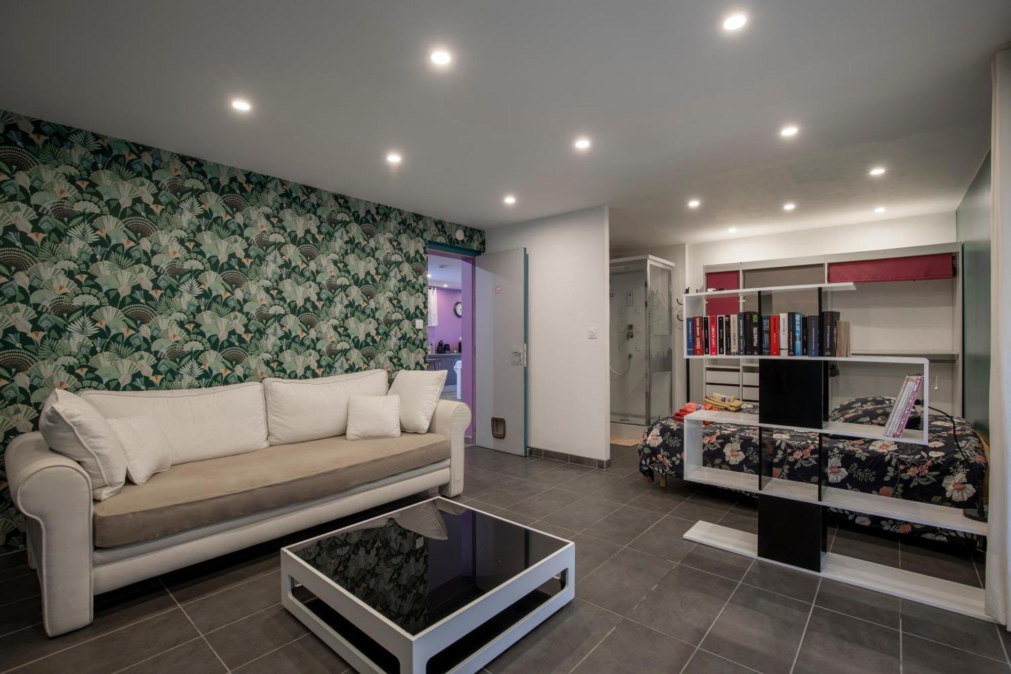 Apartment Au Son Des Cigales *
